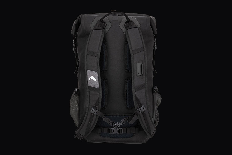 Simms Dry Creek Rolltop Backpack black Packs Ausrüstung