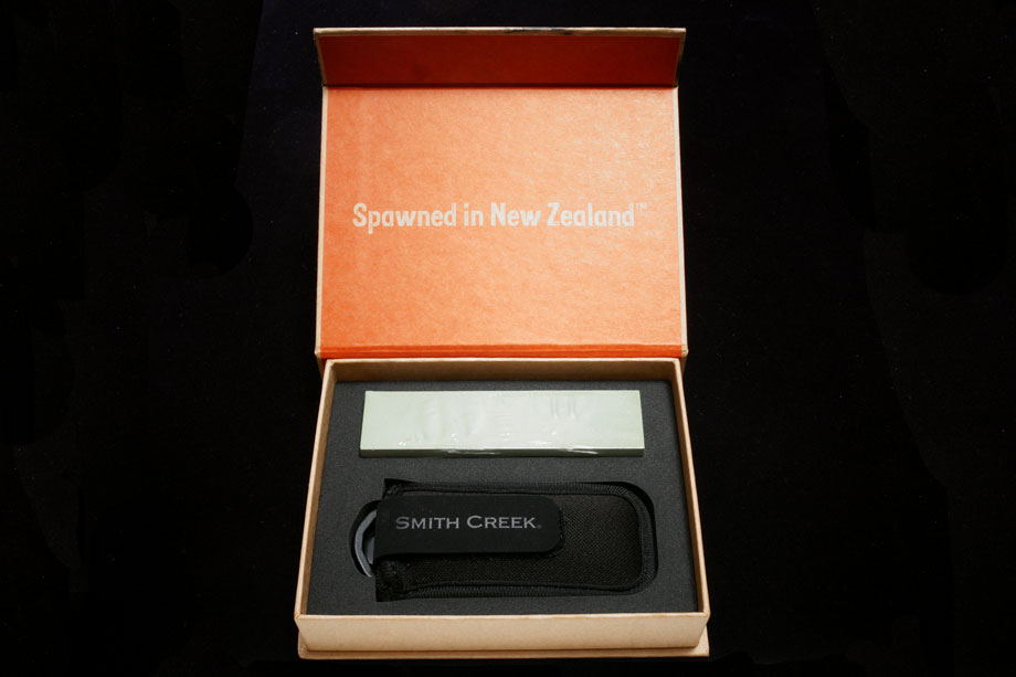 Smith Creek Pike Tooth Folding Knife Kit